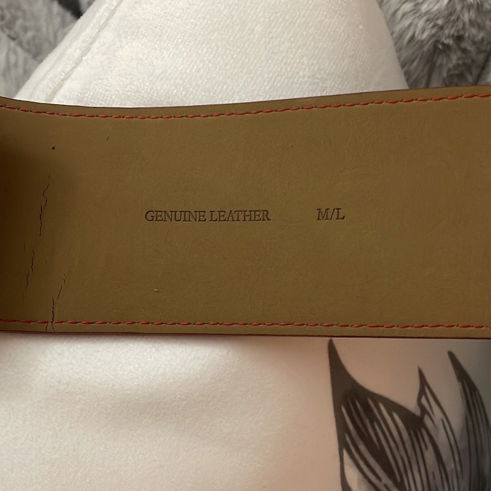 Swarovski Red wide leather belt / rhinestone Size Medium/ Large 38 - Picture 9 of 10